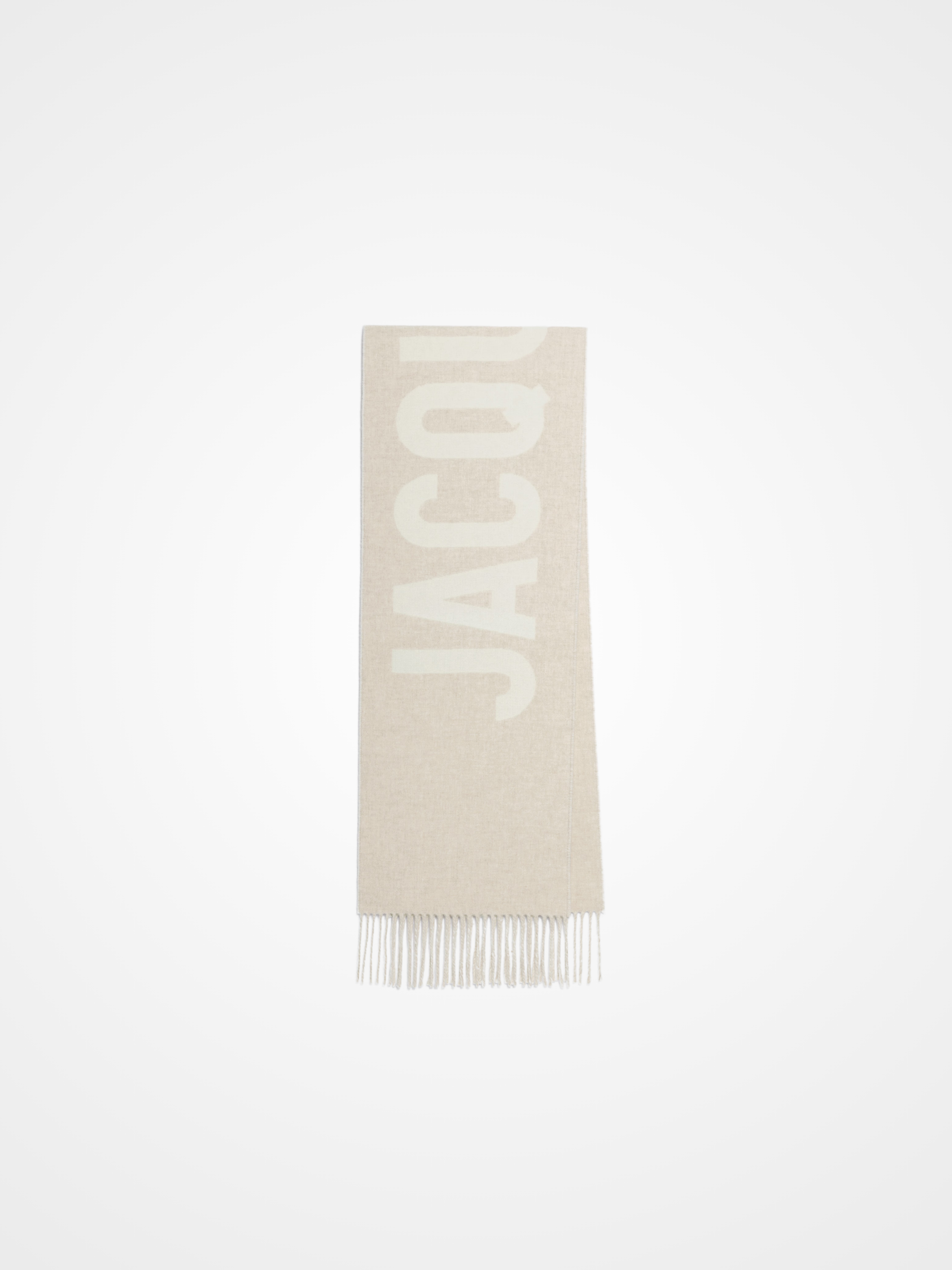 The Jacquemus scarf