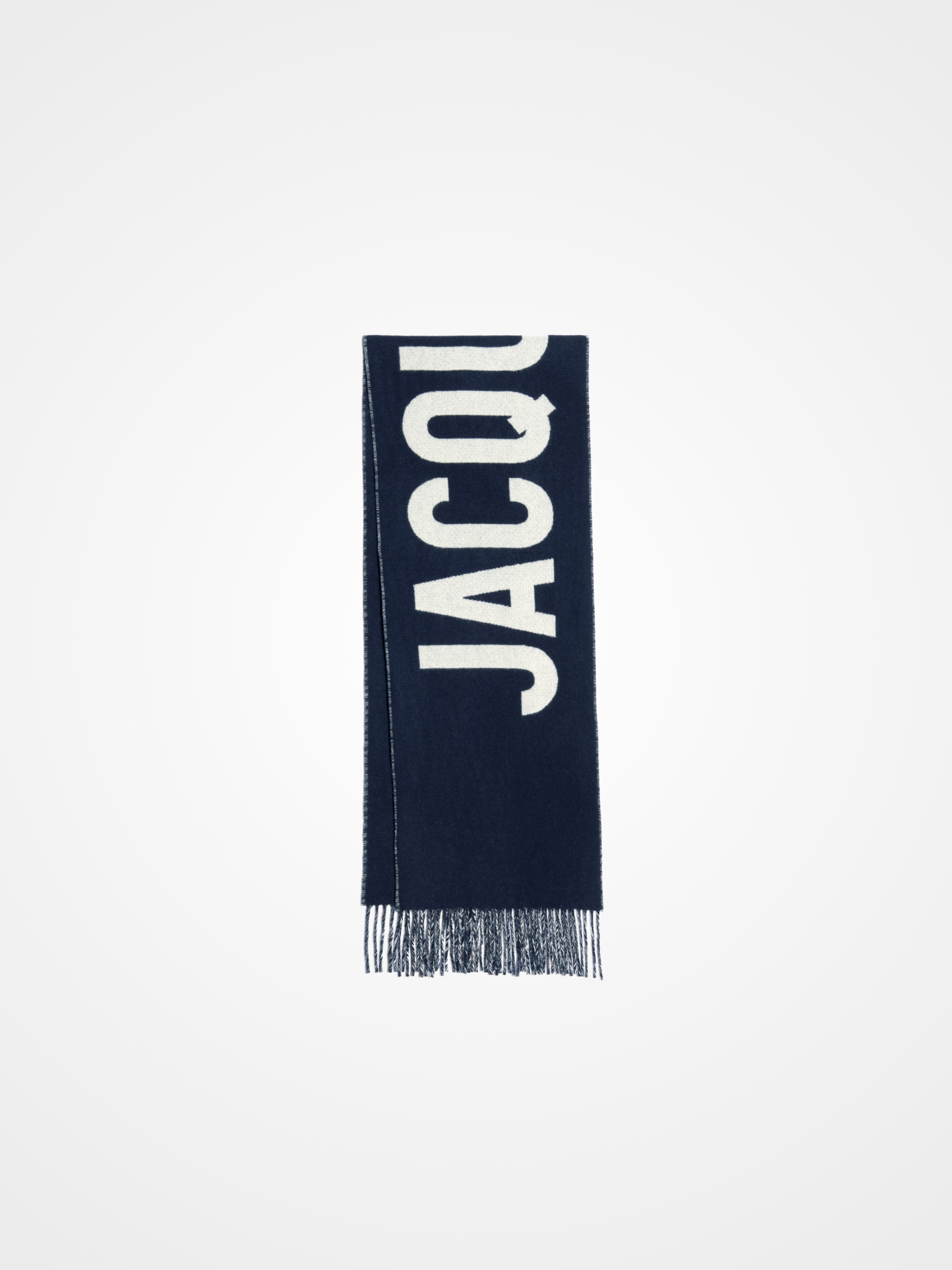 The Jacquemus scarf